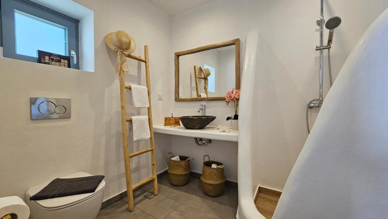 Polychronis Private Suite Pollonia Exteriér fotografie